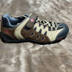 Specialized trail traction shoes